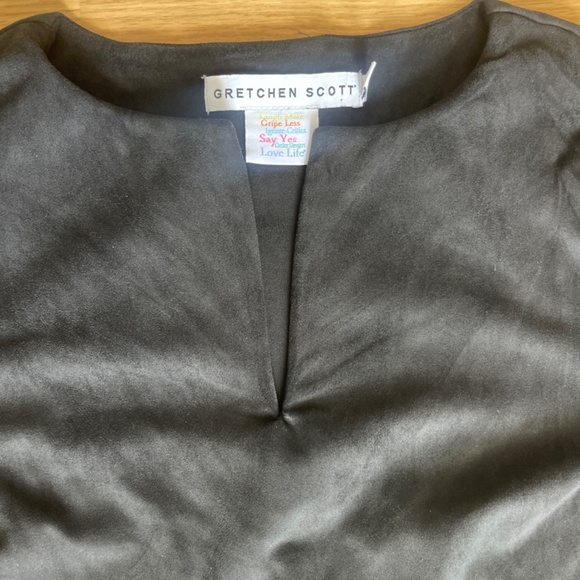 EUC Gretchen Scott Black Ultra Suede Swing Top Size Medium - Picture 6 of 8